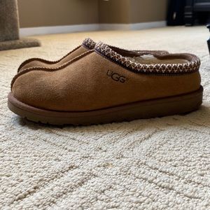 Ugg Slip-Ons